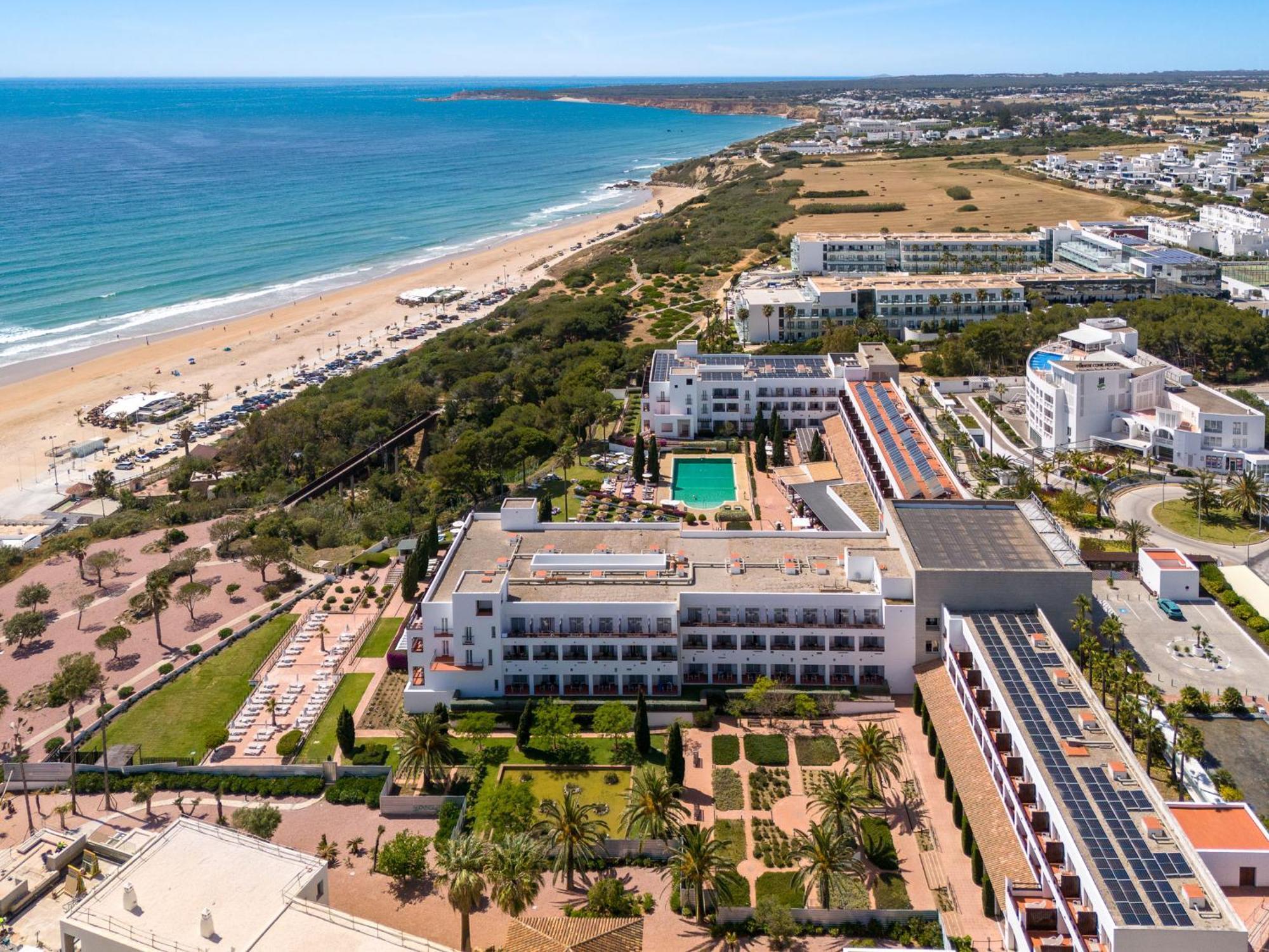 Hotel Fuerte Conil-Resort Conil De La Frontera Exterior photo