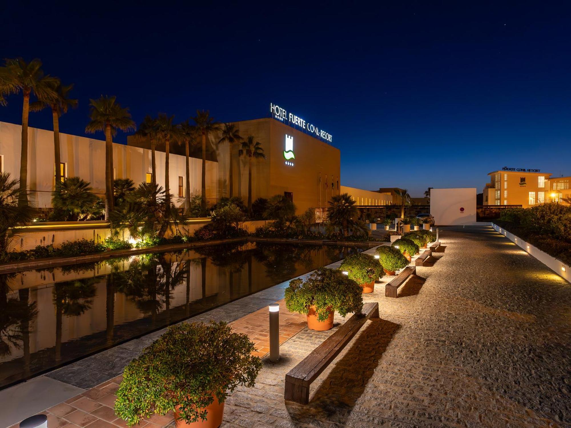 Hotel Fuerte Conil-Resort Conil De La Frontera Exterior photo